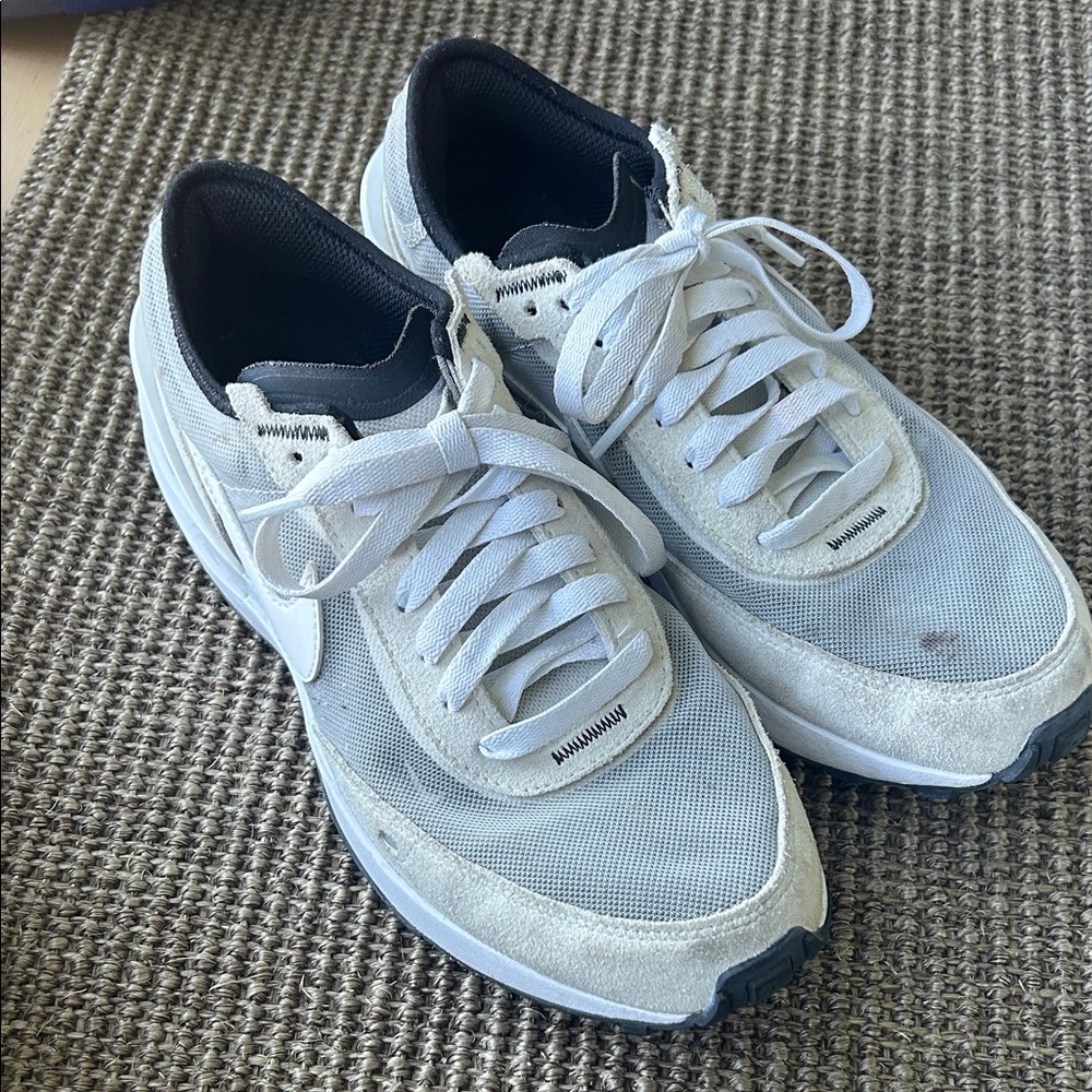 Nike Waffle White and Black Mesh Sneakers